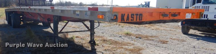 image for item DJ8525 2006 Wilson CF900 flatbed trailer