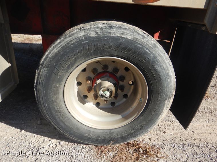 image for item DJ8525 2006 Wilson CF900 flatbed trailer