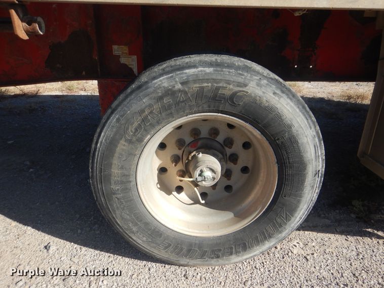 image for item DJ8525 2006 Wilson CF900 flatbed trailer