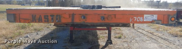 image for item DJ8526 2006 Wilson CF900 flatbed trailer