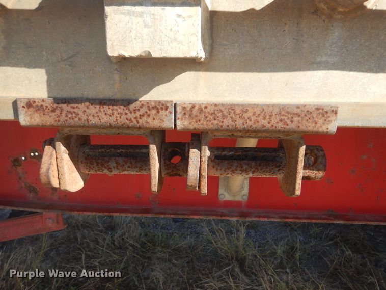 image for item DJ8526 2006 Wilson CF900 flatbed trailer