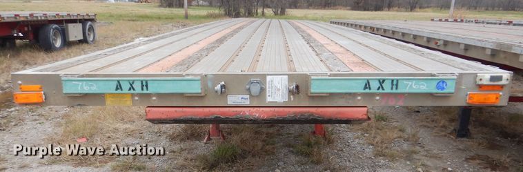 image for item DJ8536 2006 Transcraft Eagle NW2 flatbed trailer