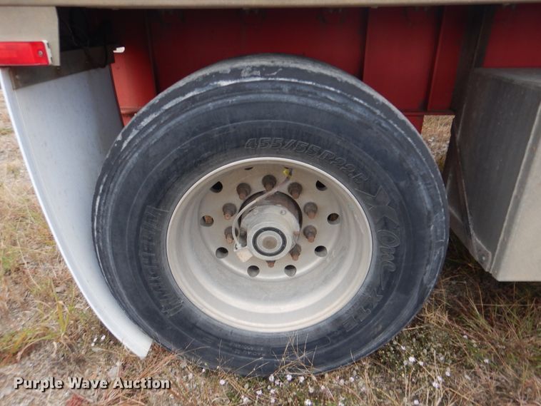 image for item DJ8536 2006 Transcraft Eagle NW2 flatbed trailer