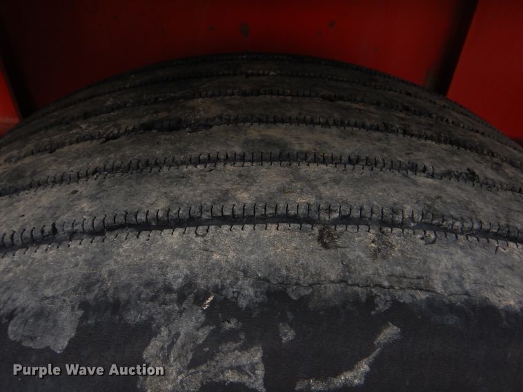 image for item DJ8536 2006 Transcraft Eagle NW2 flatbed trailer