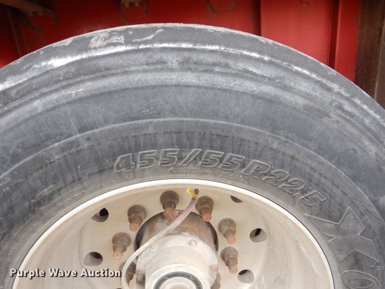 image for item DJ8536 2006 Transcraft Eagle NW2 flatbed trailer