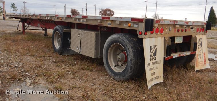 image for item DJ8537 2006 Wilson CF900 flatbed trailer