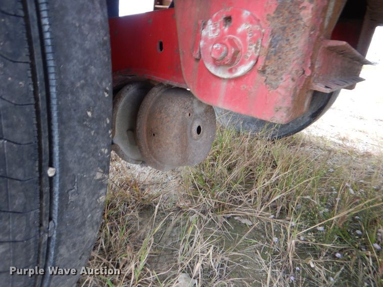 image for item DJ8537 2006 Wilson CF900 flatbed trailer