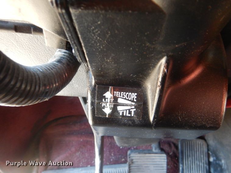 image for item DJ8547 1995 Freightliner FLD  semi truck