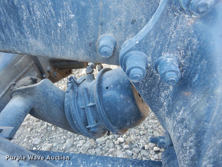 image for item DJ8547 1995 Freightliner FLD  semi truck