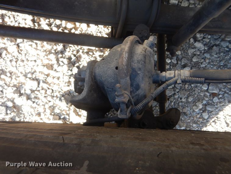 image for item DJ8548 2006 Kenworth T600  semi truck