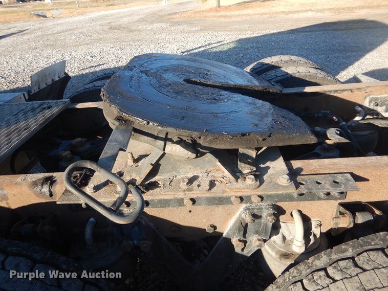 image for item DJ8548 2006 Kenworth T600  semi truck