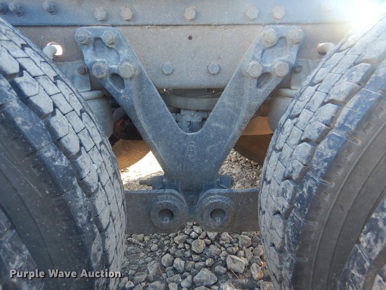 image for item DJ8548 2006 Kenworth T600  semi truck