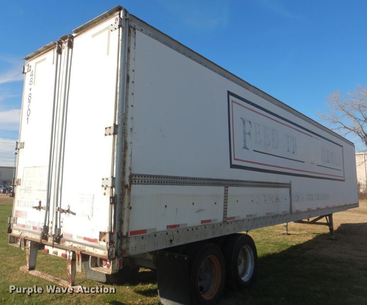 image for item DJ8551 1987 Fruehauf FPX-F2-48 dry van trailer