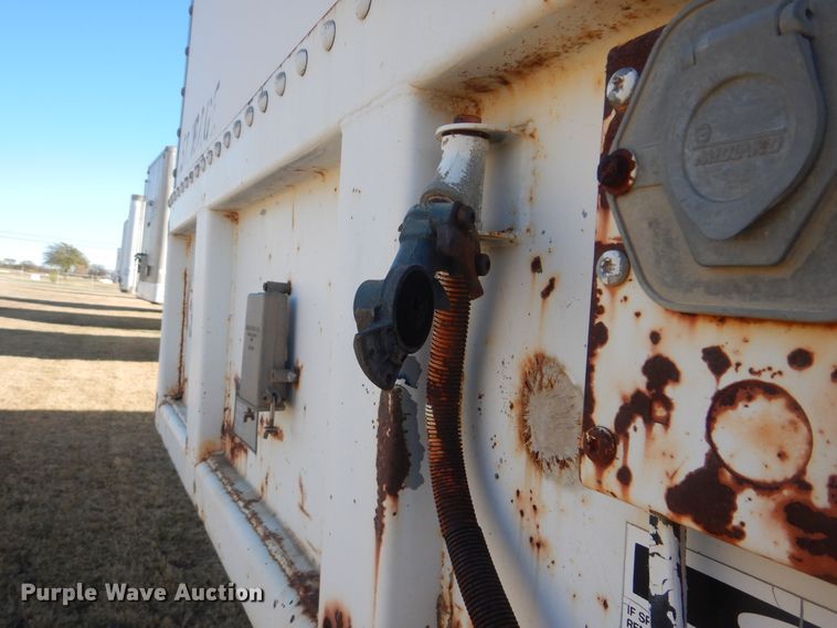 image for item DJ8551 1987 Fruehauf FPX-F2-48 dry van trailer