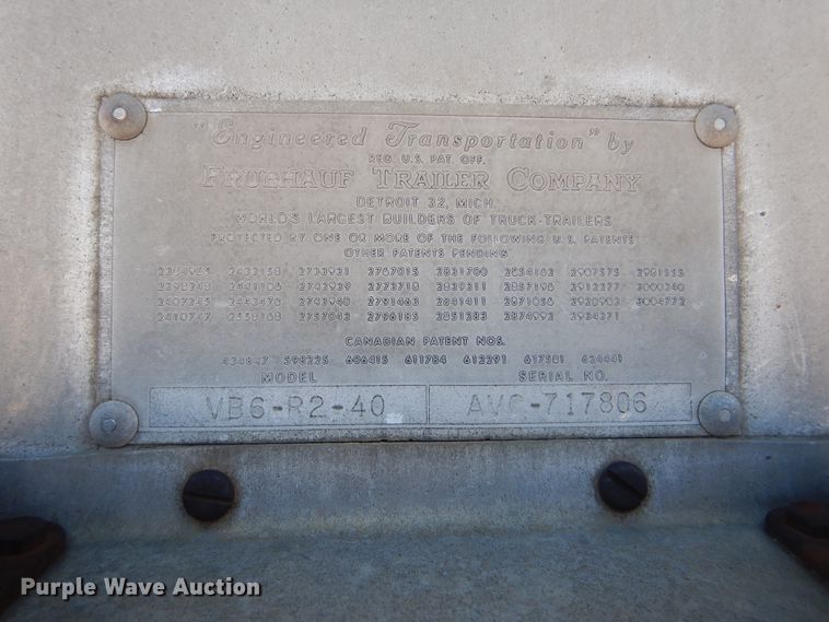 image for item DJ8552 1962 Fruehauf VB6-R2-40 dry van trailer