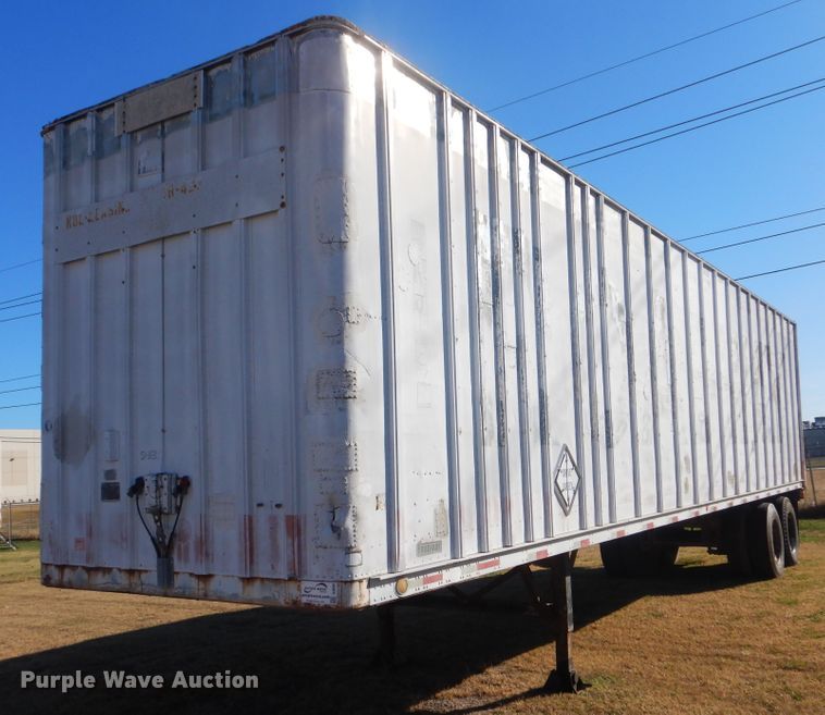 image for item DJ8554 1969 Fruehauf dry van trailer