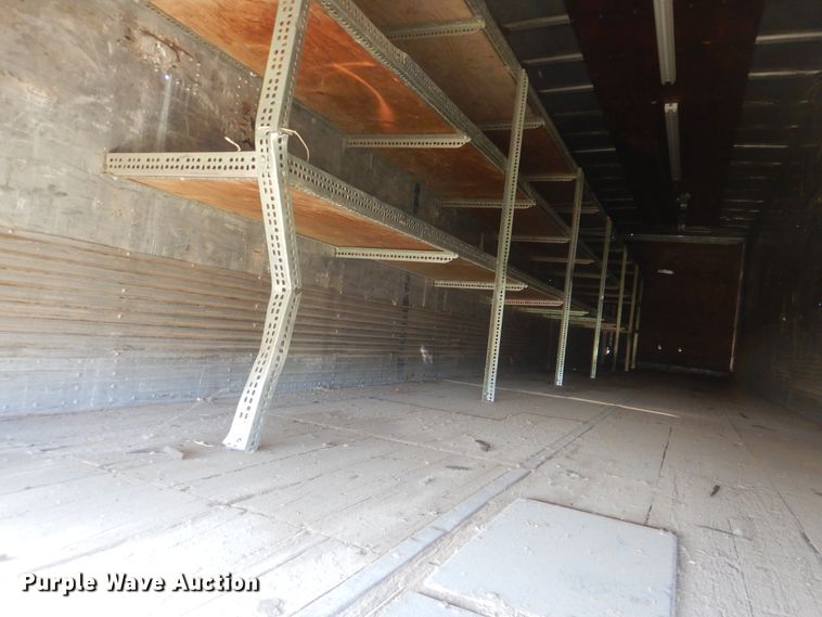 image for item DJ8554 1969 Fruehauf dry van trailer