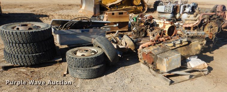 image for item DJ8565 Truck parts