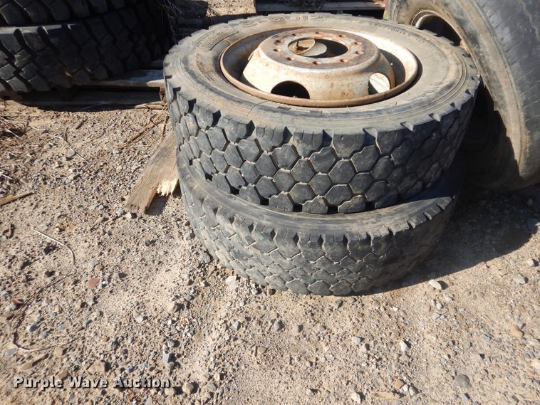 image for item DJ8565 Truck parts