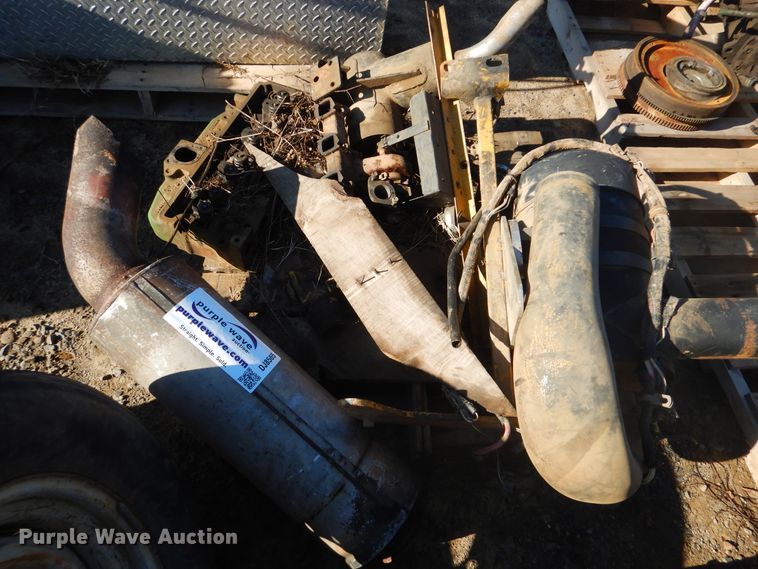 image for item DJ8565 Truck parts