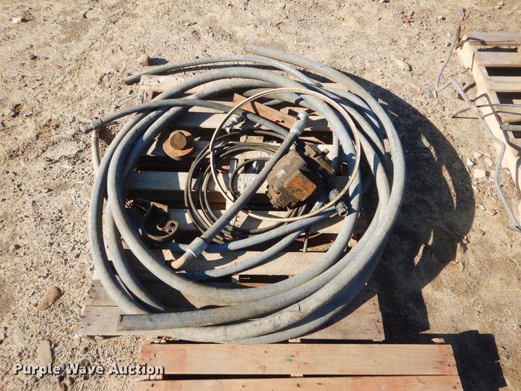 image for item DJ8565 Truck parts