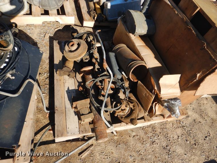 image for item DJ8565 Truck parts