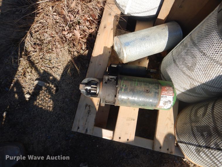 image for item DJ8565 Truck parts