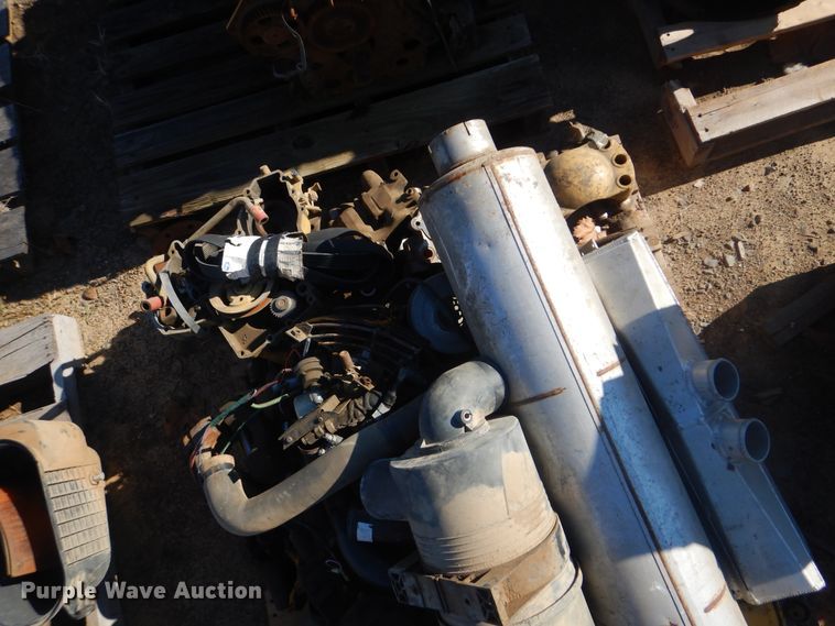 image for item DJ8565 Truck parts