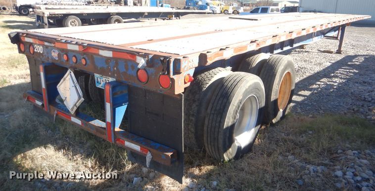 image for item DJ8574 2005 Utility FS2CHS flatbed trailer