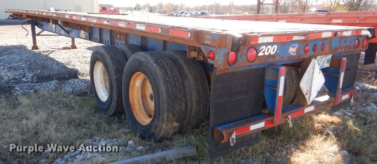 image for item DJ8574 2005 Utility FS2CHS flatbed trailer