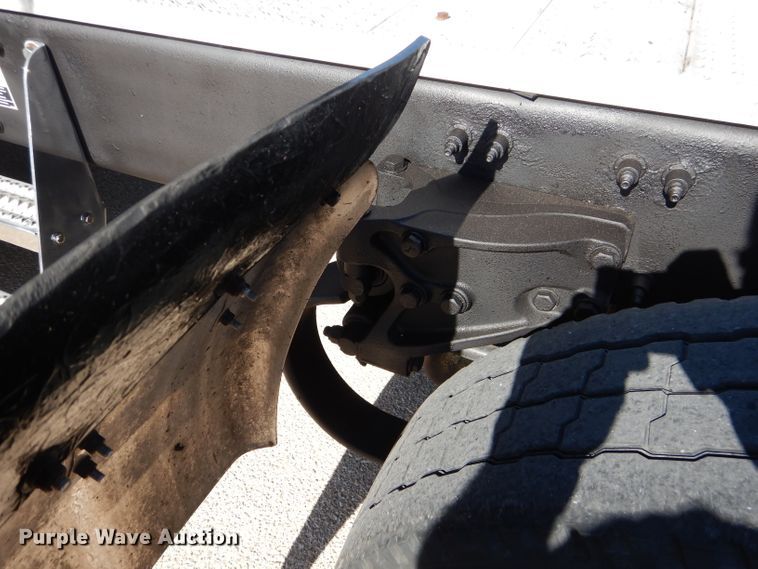 image for item DJ8813 2014 Peterbilt 388  semi truck