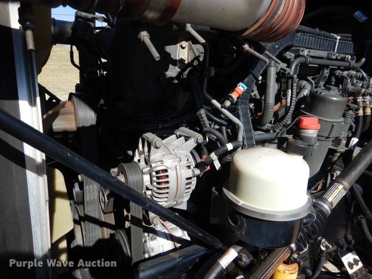 image for item DJ8813 2014 Peterbilt 388  semi truck