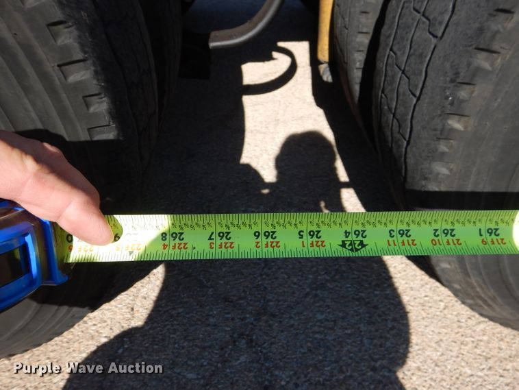 image for item DJ8813 2014 Peterbilt 388  semi truck