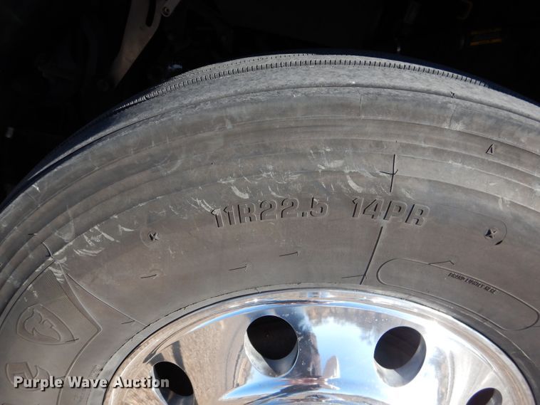 image for item DJ8813 2014 Peterbilt 388  semi truck