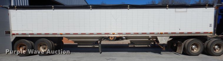 image for item DY9606 2007 Wilson DWH-500 double hopper bottom grain trailer