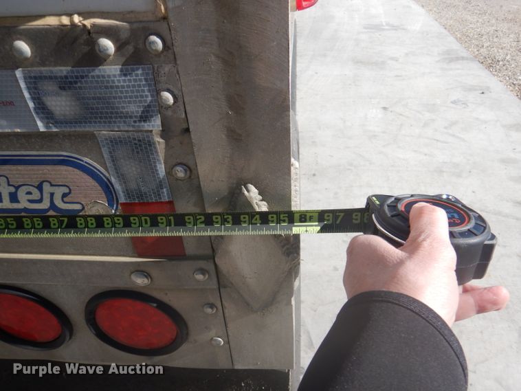 image for item DY9606 2007 Wilson DWH-500 double hopper bottom grain trailer