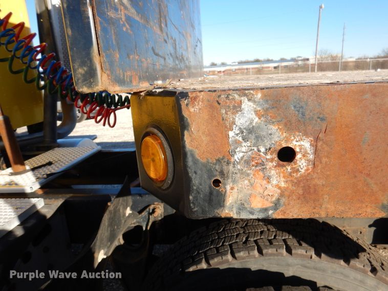 image for item DY9642 2007 Lufkin FL-II-ST flatbed trailer