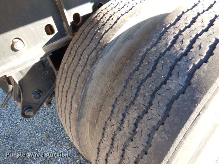 image for item DY9642 2007 Lufkin FL-II-ST flatbed trailer