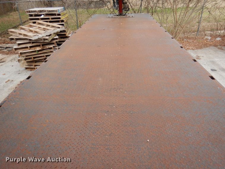 image for item DY9643 2004 International 7500  shingle conveyor truck