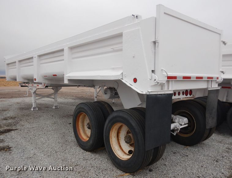 image for item EY9062 1999 Clement HL3526 end dump trailer
