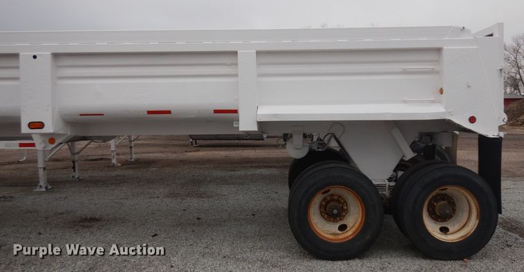 image for item EY9062 1999 Clement HL3526 end dump trailer