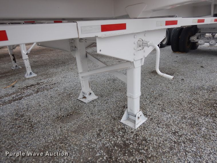 image for item EY9062 1999 Clement HL3526 end dump trailer