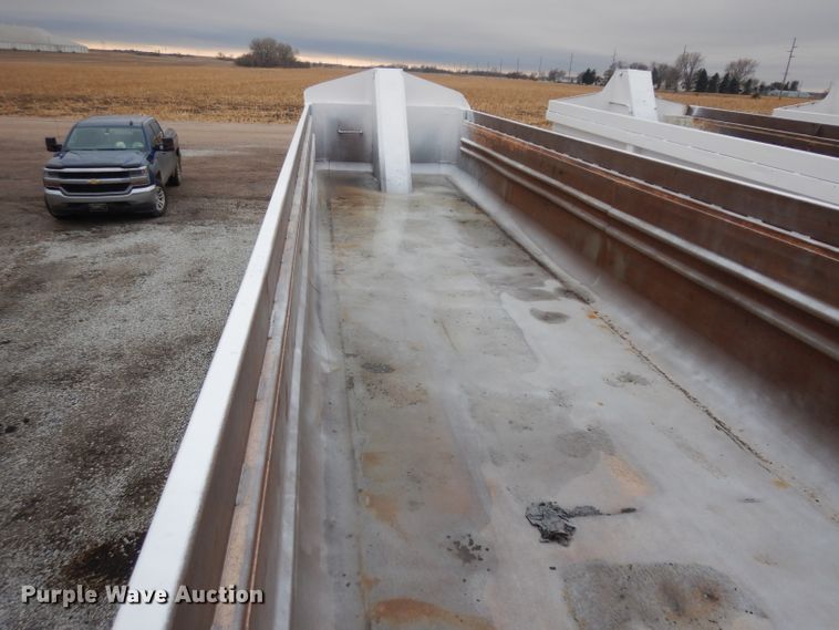 image for item EY9062 1999 Clement HL3526 end dump trailer