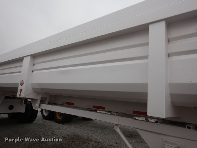 image for item EY9063 2000 Lufkin end dump trailer