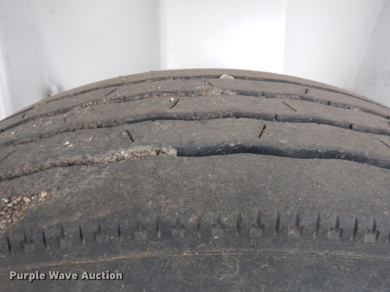 image for item EY9063 2000 Lufkin end dump trailer