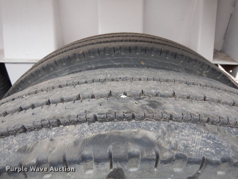 image for item EY9064 1999 Lufkin ULDII-38 end dump trailer