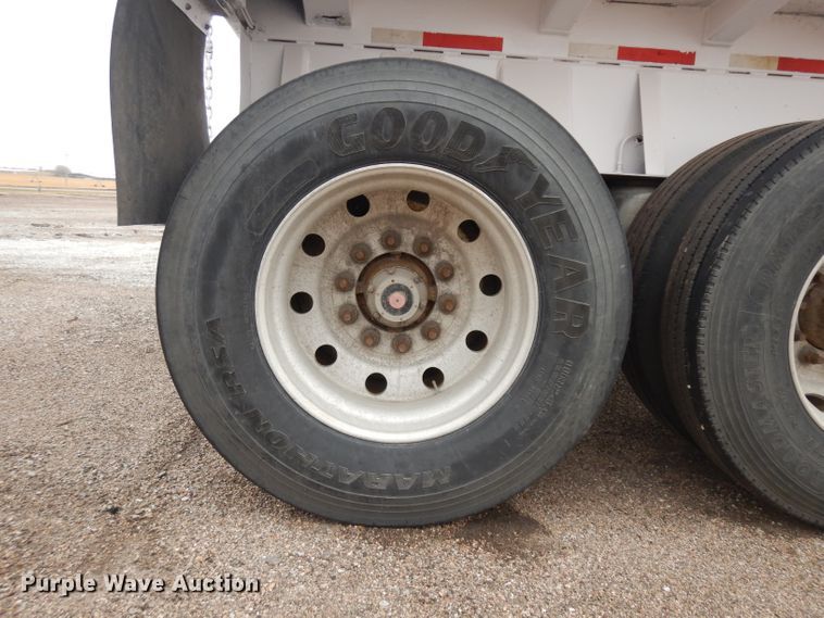 image for item EY9064 1999 Lufkin ULDII-38 end dump trailer