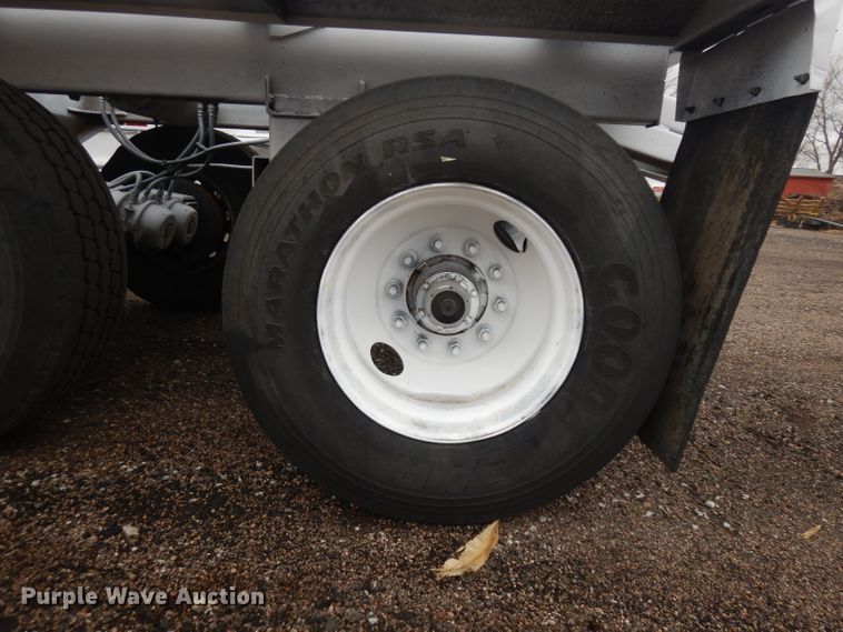 image for item EY9065 1995 Trail King TK54BDU-433 bottom dump trailer