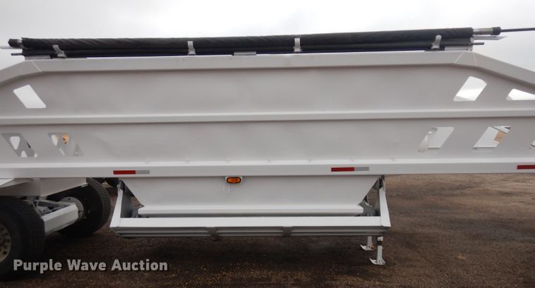 image for item EY9066 1994 Trail King TK54BDU-433 bottom dump trailer