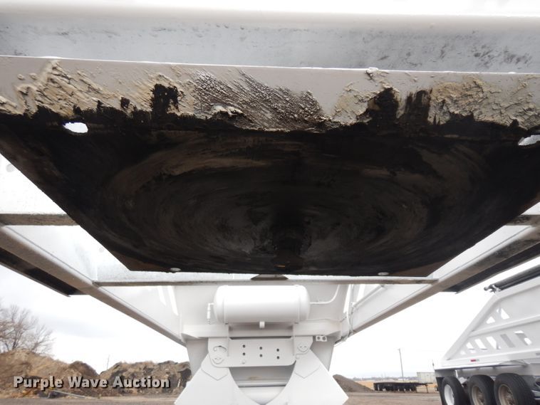 image for item EY9066 1994 Trail King TK54BDU-433 bottom dump trailer